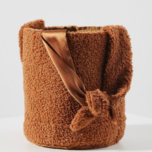 Donni Sherpa Bucket Bag